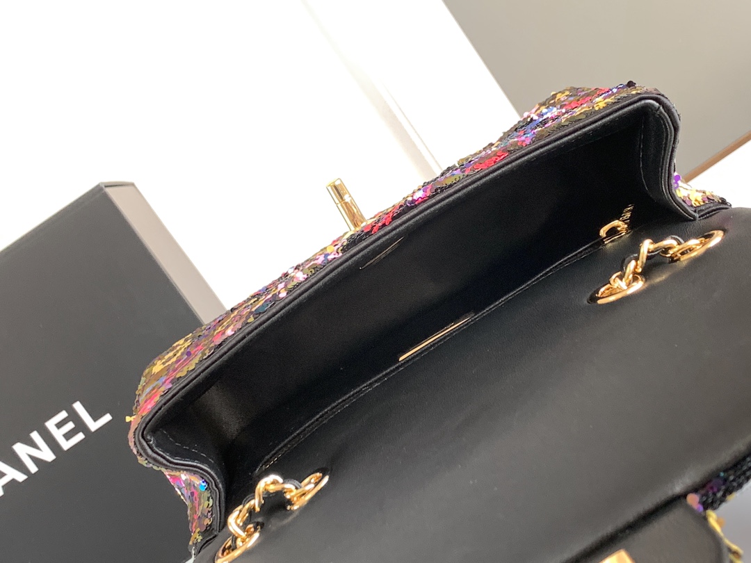 [TOP] CHANEL Sparkling Flap Bags - Black&GWH