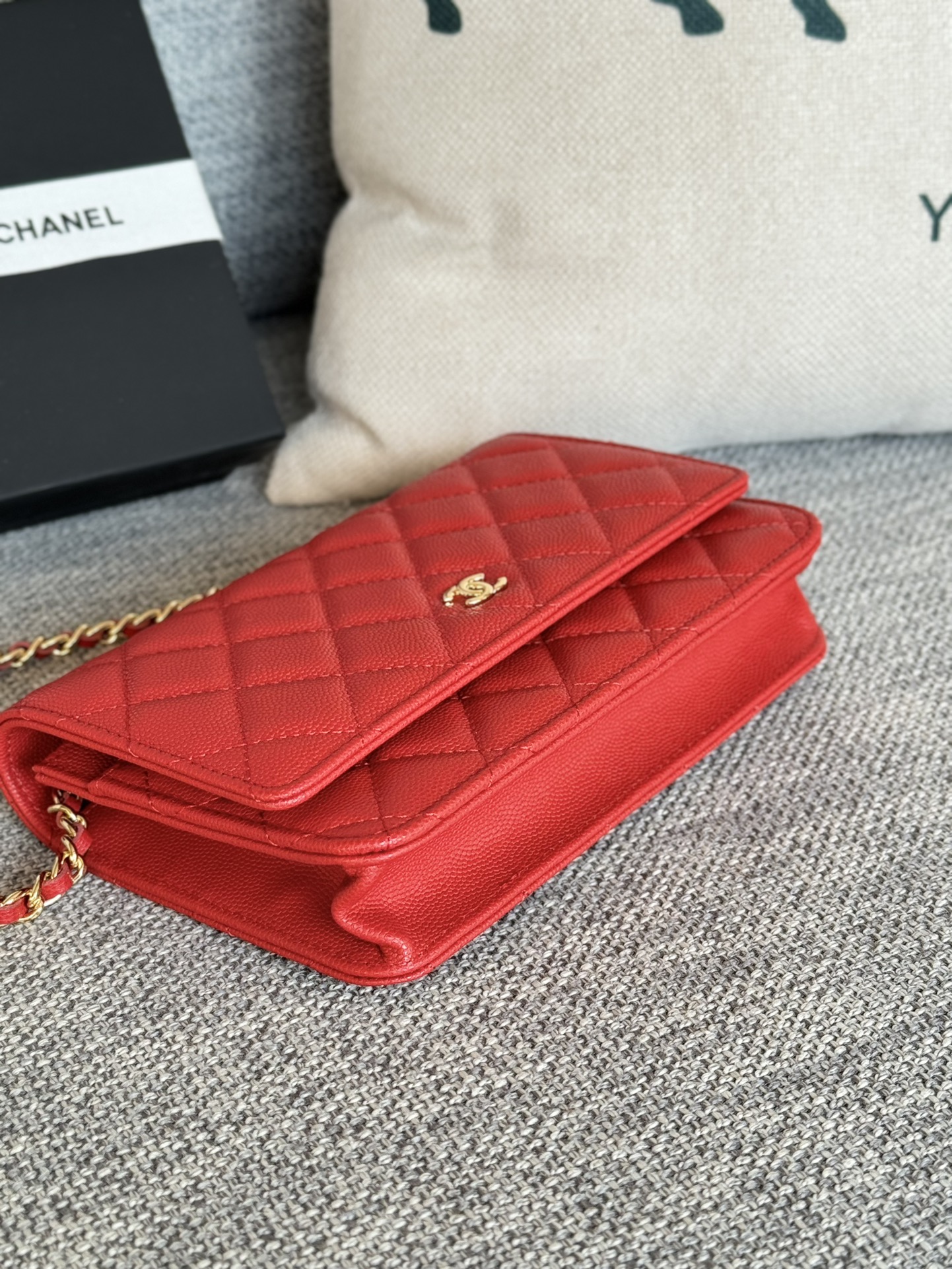 [TOP] CHANEL WOC Bag Caviar Leather 19CM - Red&GHW