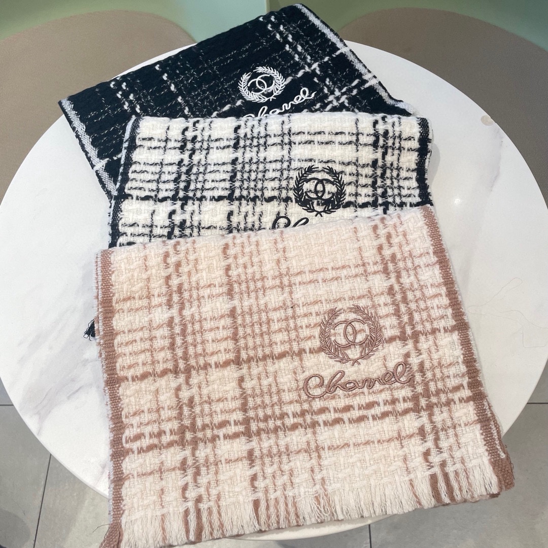 [TOP] CHANEL Classic Plaid Scarf 32x186cm - 2 Colors