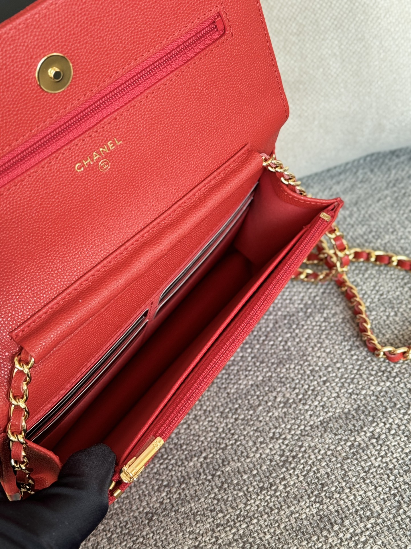 [TOP] CHANEL WOC Bag Caviar Leather 19CM - Red&GHW