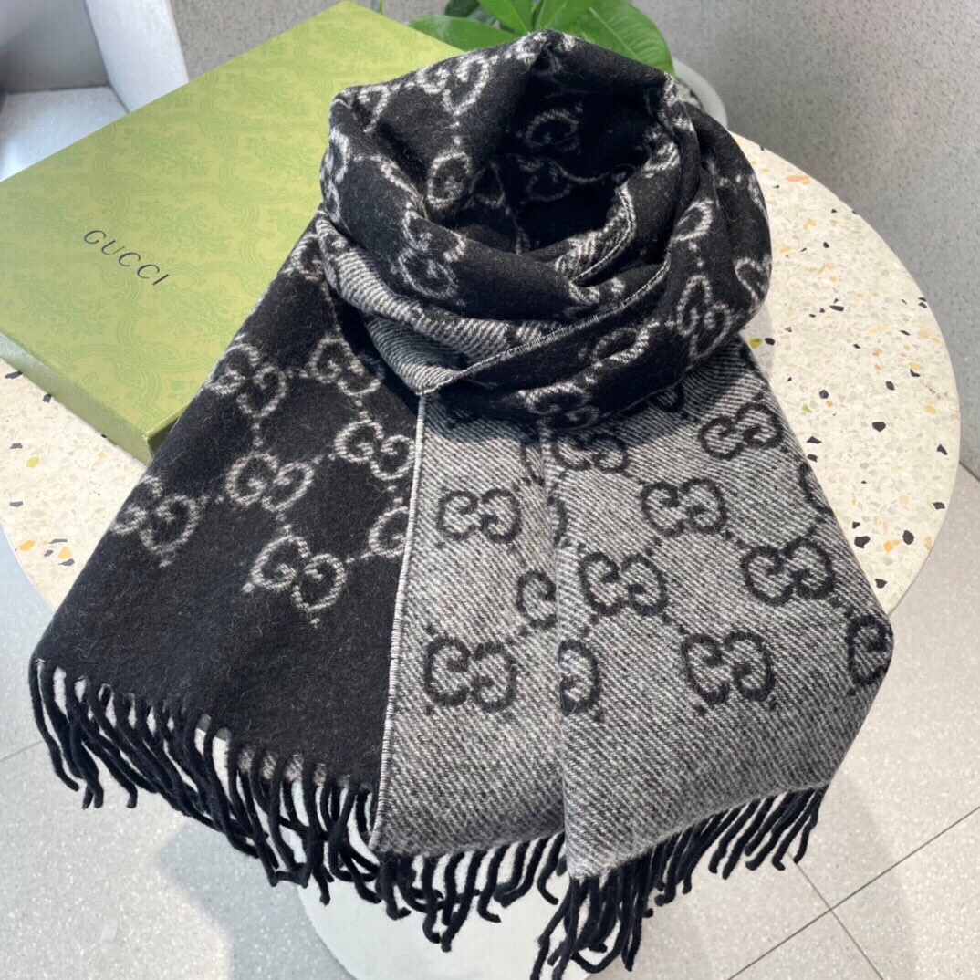 [TOP] GUCCI GG Letter Jacquard Scarf 32x180cm - Black