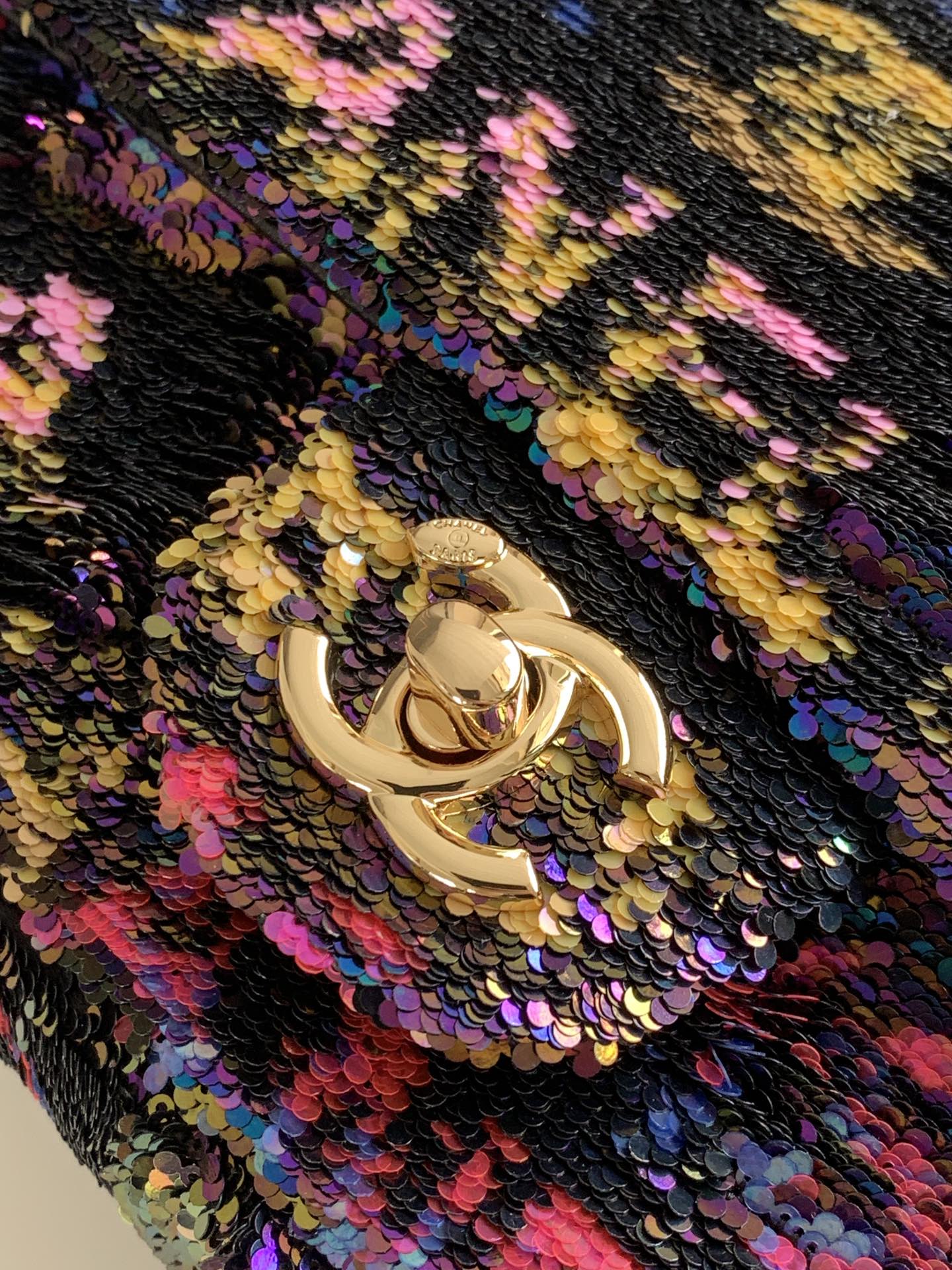 [TOP] CHANEL Sparkling Flap Bags - Black&GWH