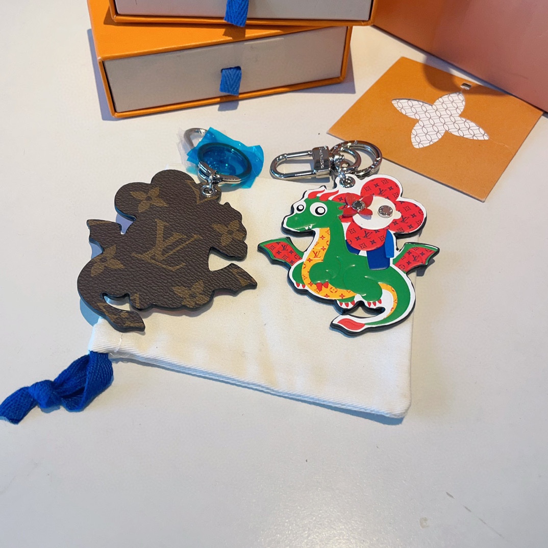 [TOP] Louis Vuitton LV Dragon Year Zodiac Keychain