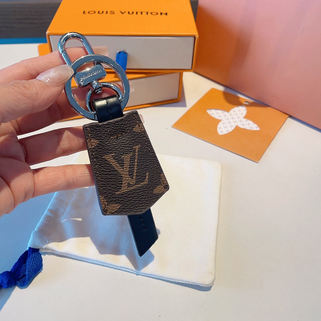 [TOP] Louis Vuitton LV Leather Keychain