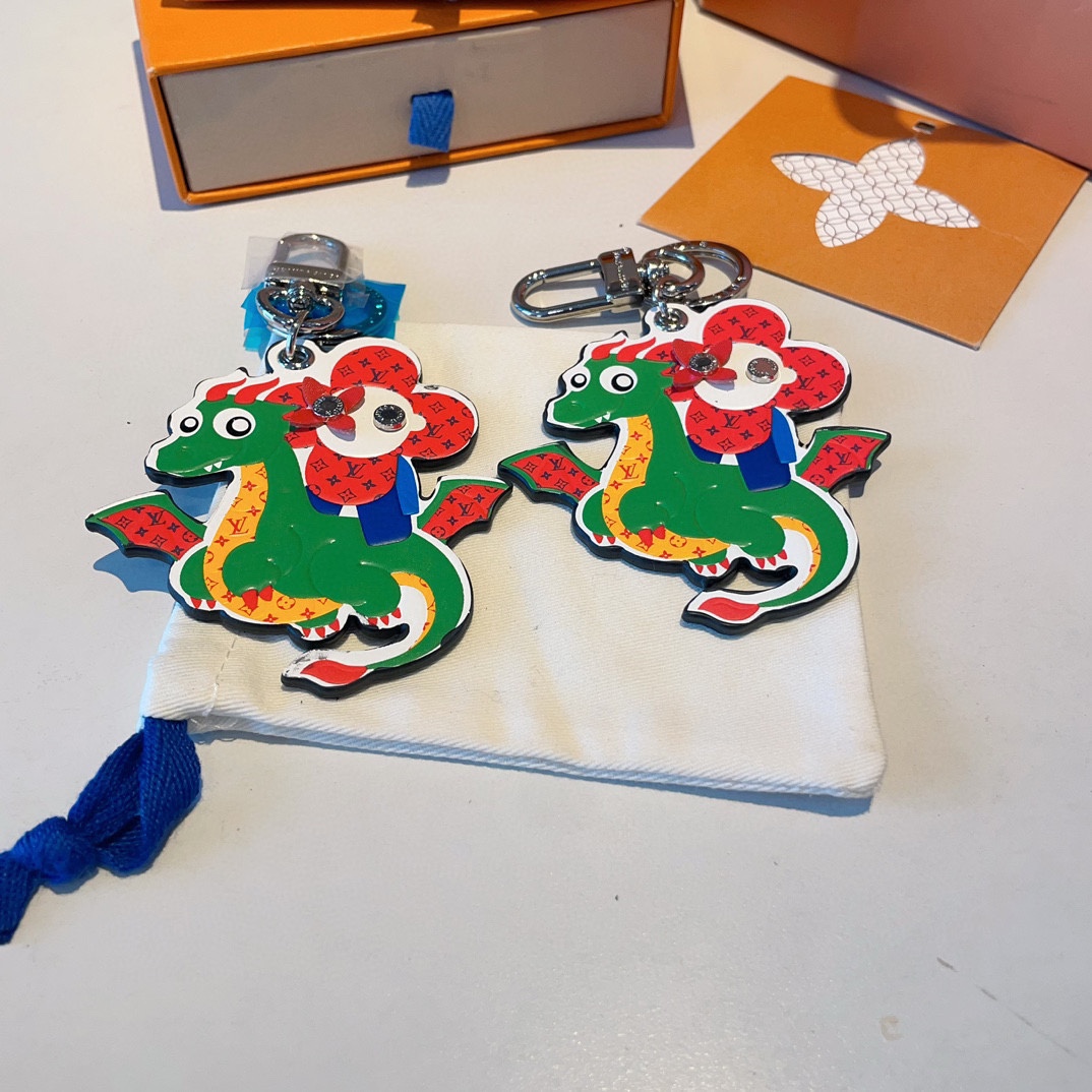 [TOP] Louis Vuitton LV Dragon Year Zodiac Keychain