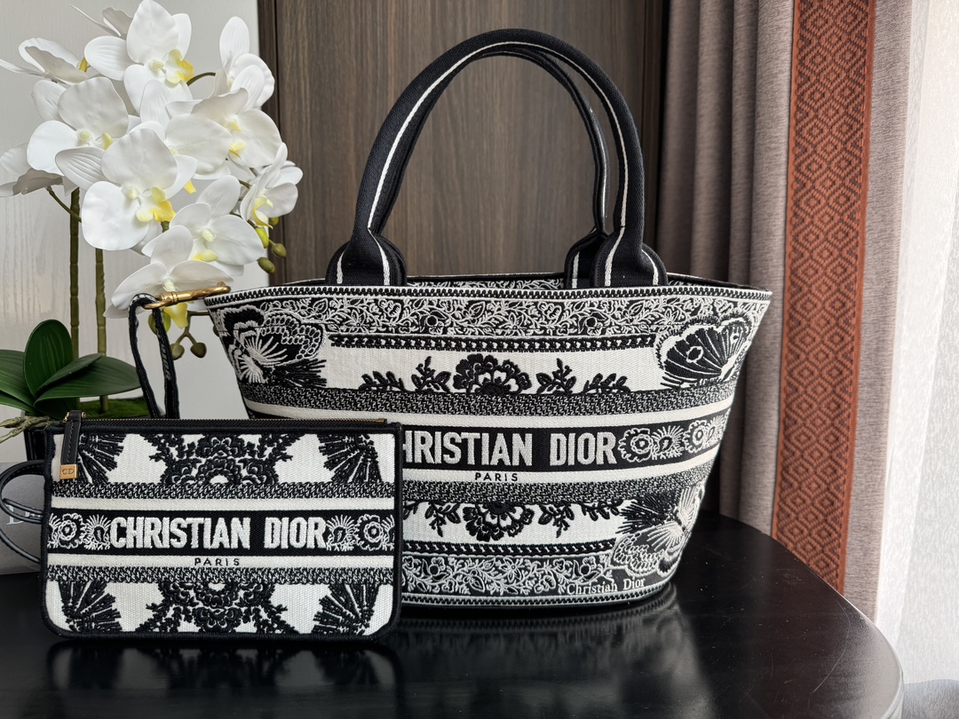 [TOP] Christian Dior Butterfly Embroidered Vegetable Basket Bags 27*20*8cm - Black
