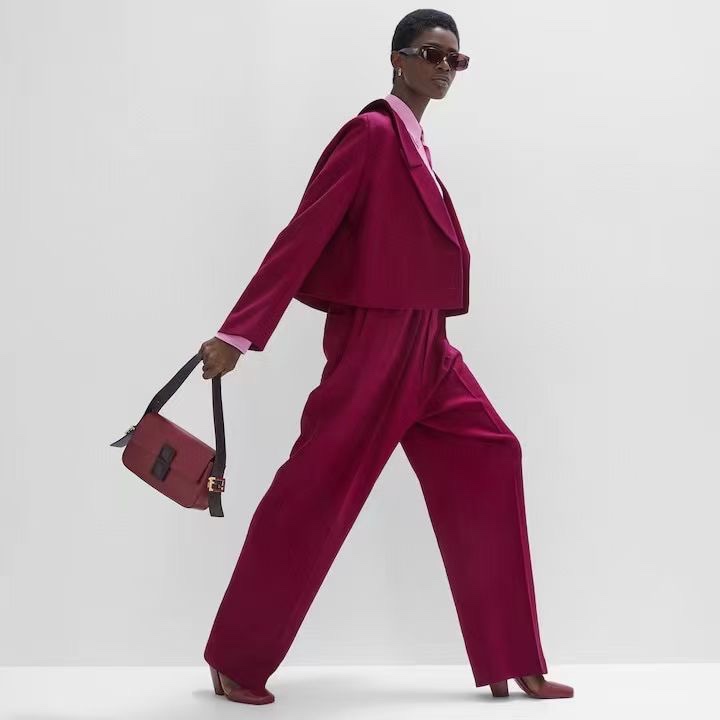 [TOP] FENDI Cowhide Material Baguette Bags - 28×15×7cm - 3 Colors