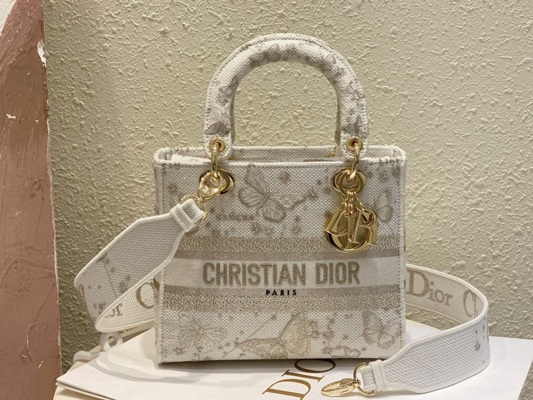 [TOP] Christian Dior Butterfly Zodiac Pattern Embroidery Bag - 24x20x11cm