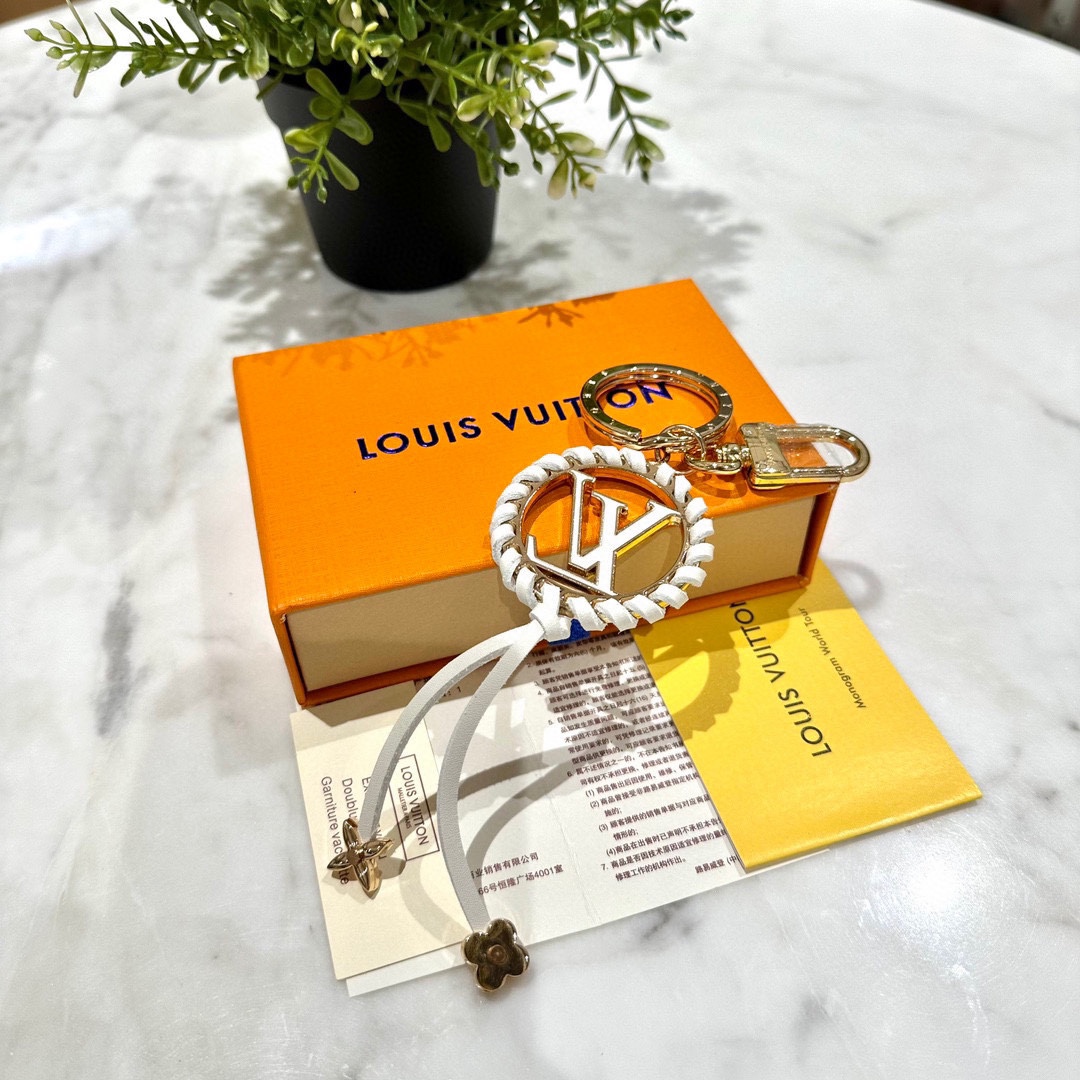 [TOP] Louis Vuitton LV Leather Woven Decorative Keychains - 4 Colors