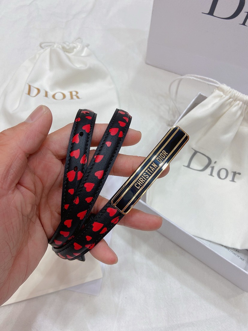 [TOP] Christian Dior Cow Leather Paired With Enamel Waistband Buckle - White