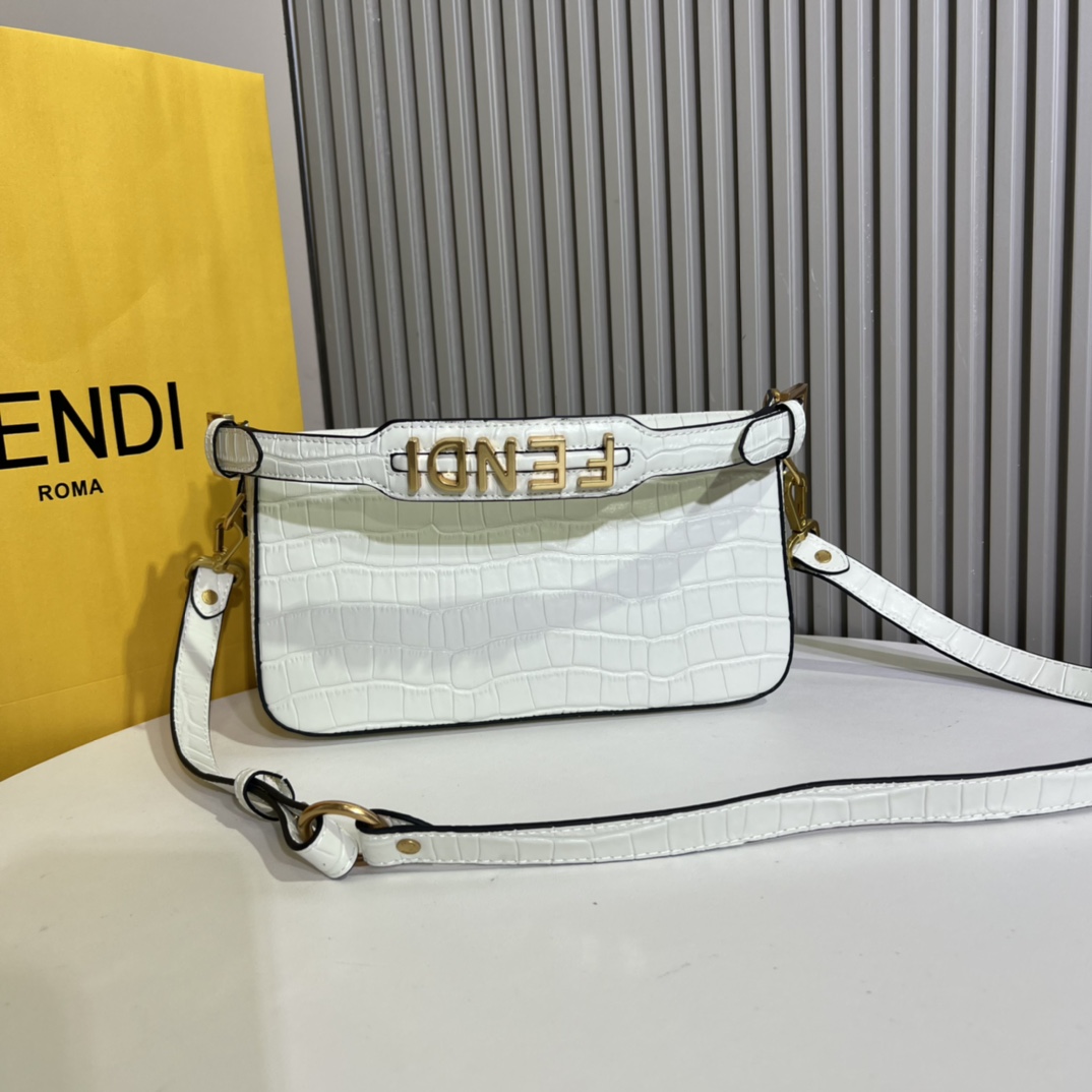 [TOP] FENDI Cowhide Material Baguette Bags - 27×15×6cm - 3 Colors