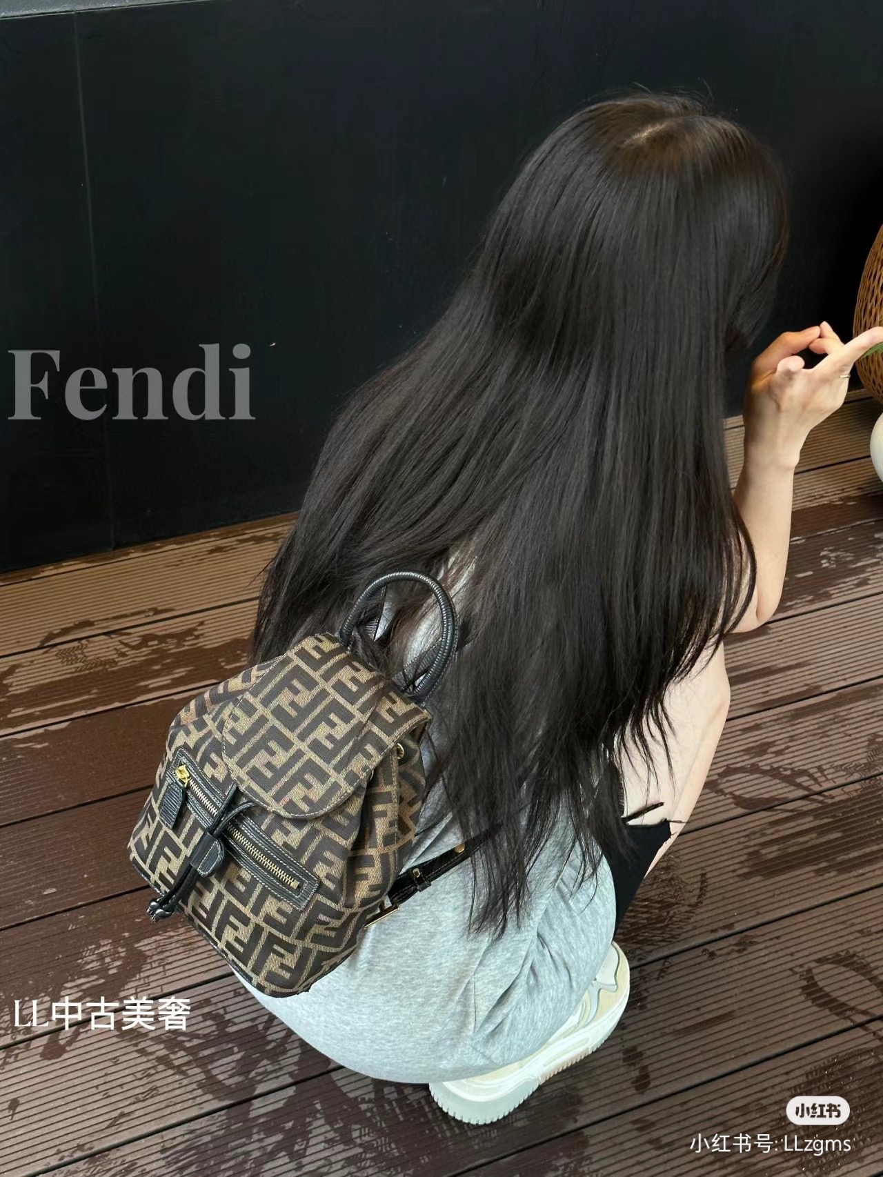 [TOP] FENDI Mini Retro Backpack - 18.5x24x10cm