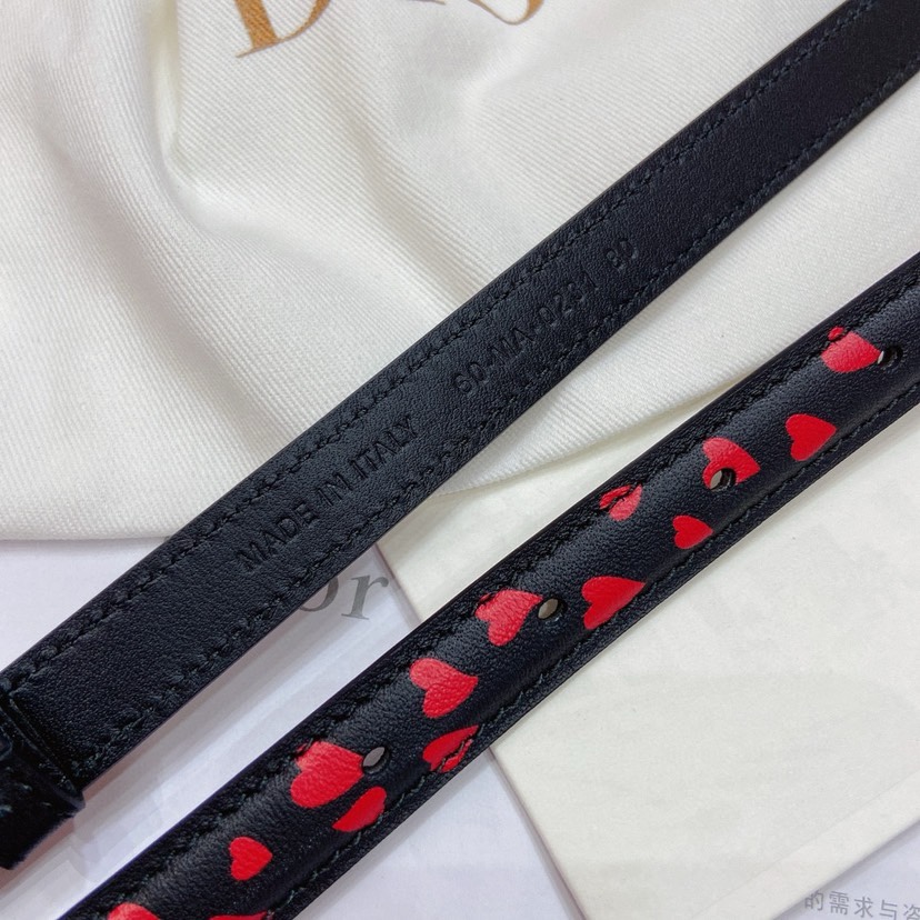 [TOP] Christian Dior Cow Leather Paired With Enamel Waistband Buckle - White