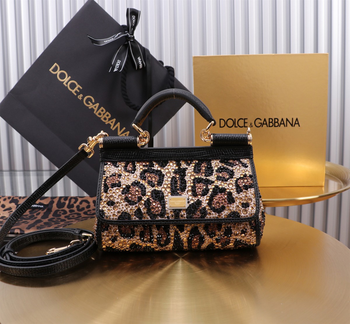 [TOP] Dolce & Gabbana D&G Sicily Bag with Rhinestone 11x18x6cm - Leopard Print
