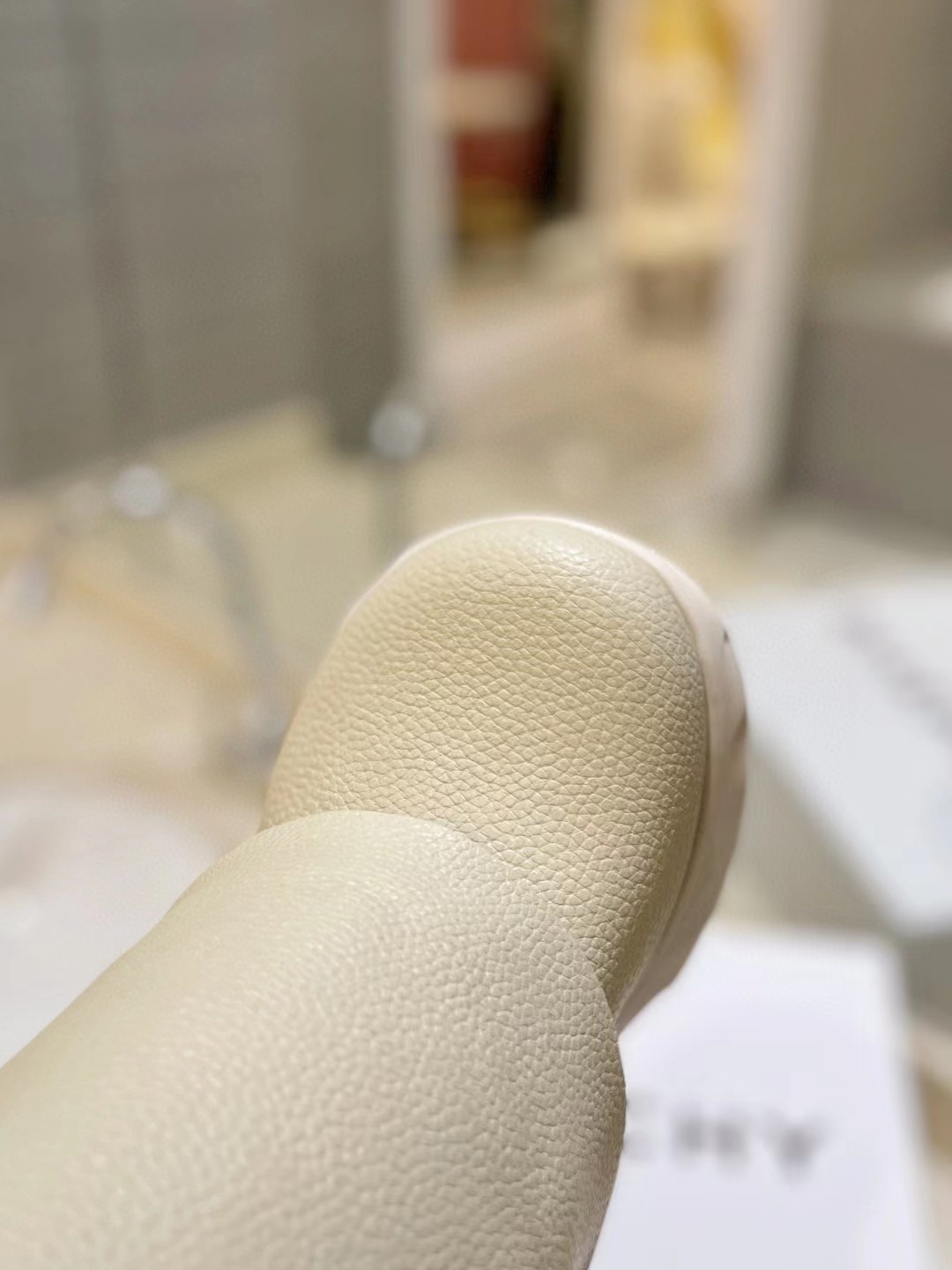 [TOP] GIVENCHY Pebbled Cowhide Long Boots - Beige