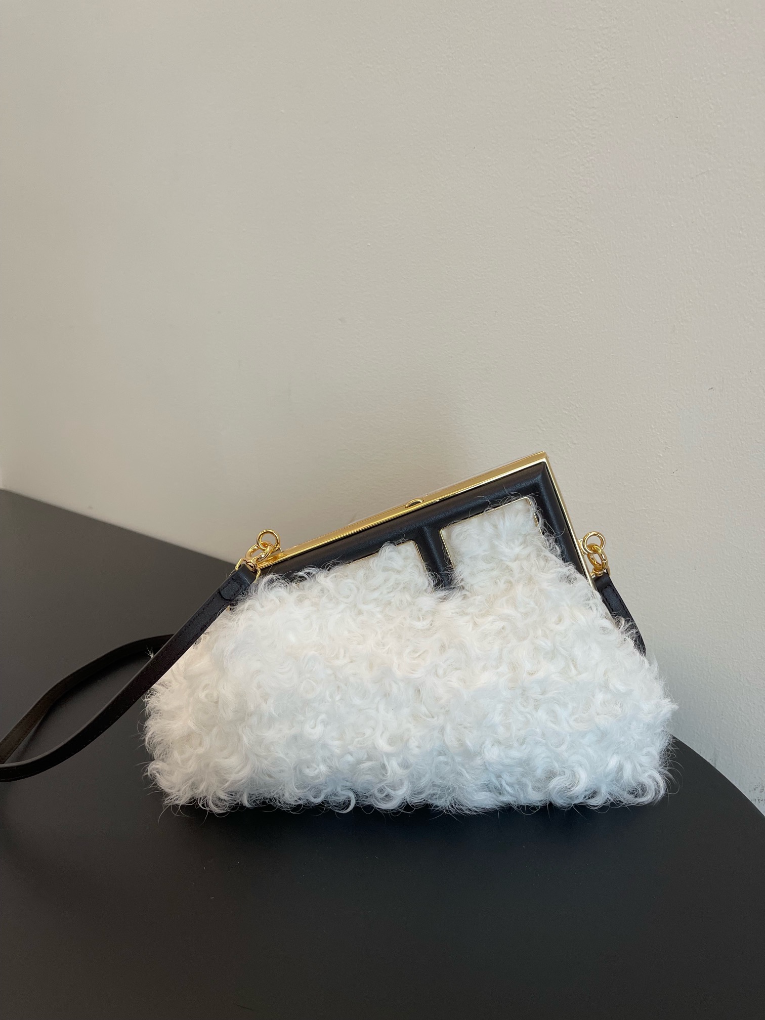 [TOP] FENDI White Rolled Wool First Bags 26x9.5x18cm - White&GHW
