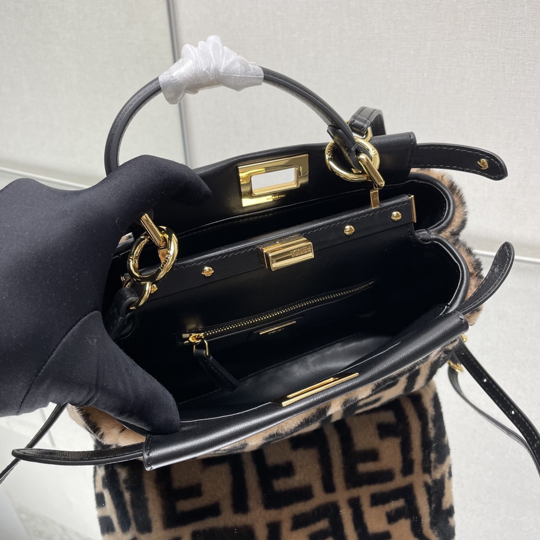 [TOP] FENDI Autumn And Winter New Wool Peekaboo Bags 27x25x14CM - GHW