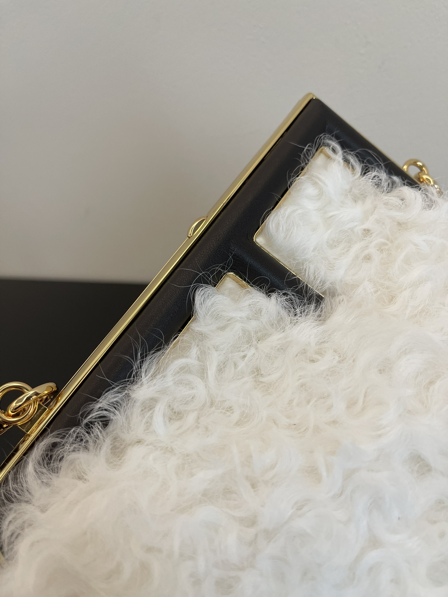 [TOP] FENDI White Rolled Wool First Bags 26x9.5x18cm - White&GHW