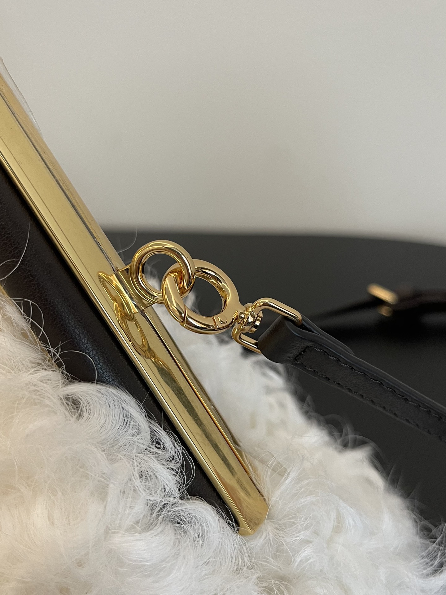 [TOP] FENDI White Rolled Wool First Bags 26x9.5x18cm - White&GHW