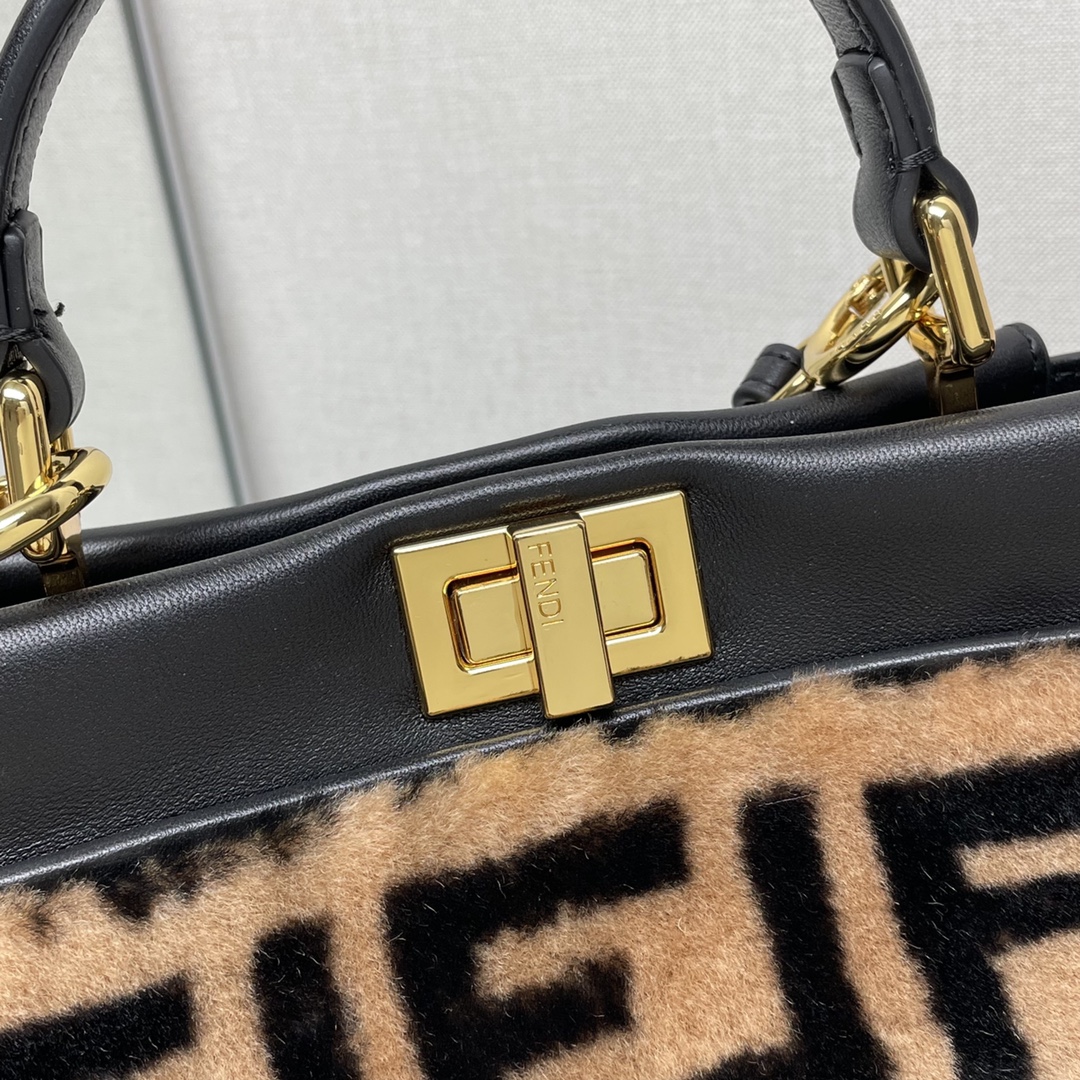 [TOP] FENDI Autumn And Winter New Wool Peekaboo Bags 27x25x14CM - GHW