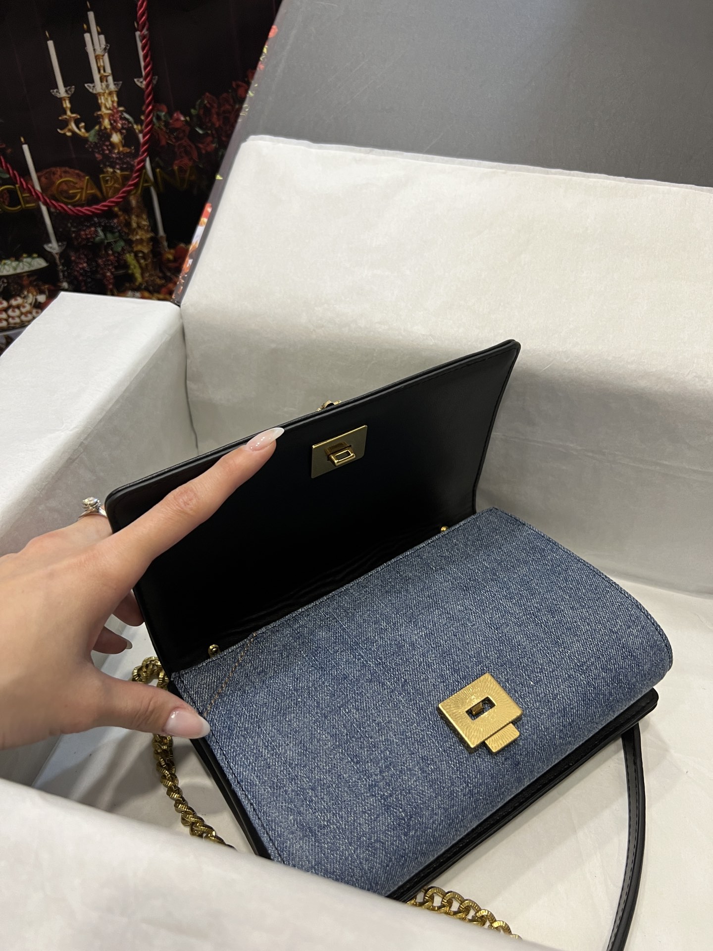 [TOP] Dolce & Gabbana D&G Devotion Bag Cowhide and Denim Medium 21x5x13.5cm