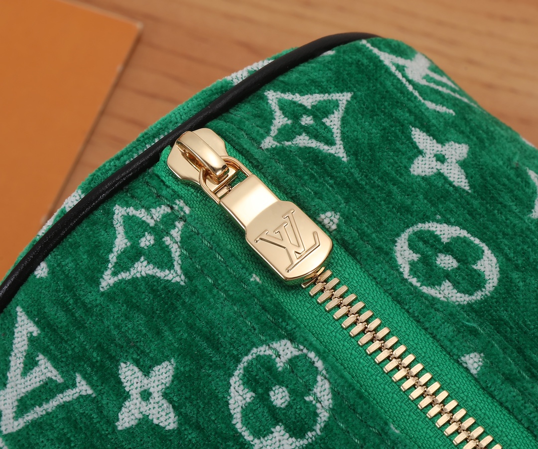 [TOP] Louis Vuitton LV Velvet Handbags 31x15x15cm - Green