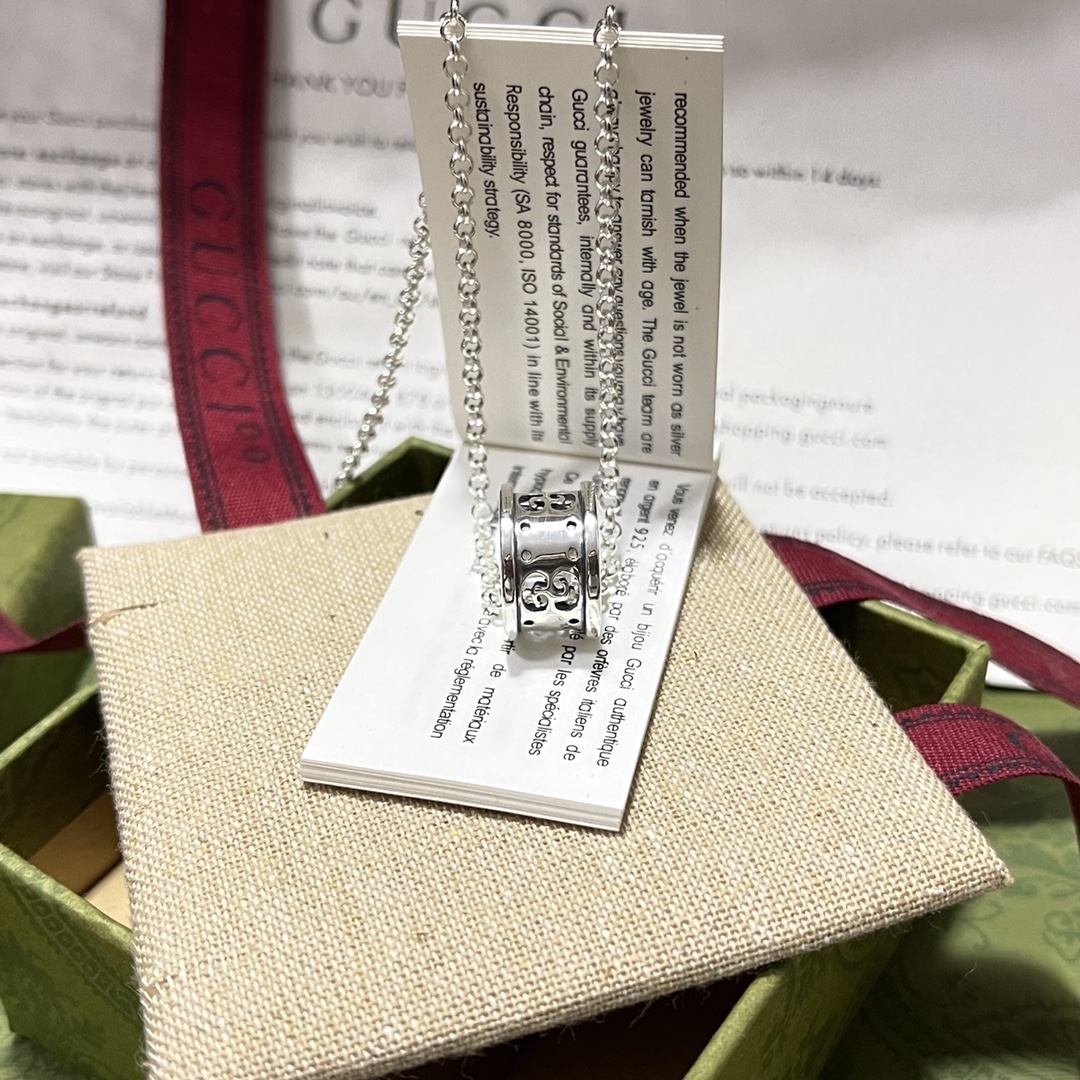 [TOP] GUCCI Hollow GG Necklace - Silver