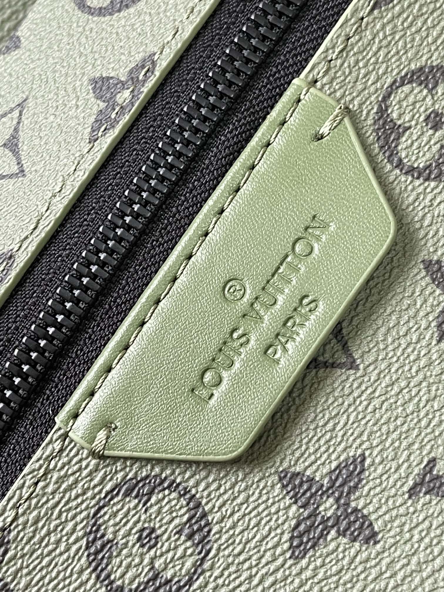 [TOP] LV Monogram Discovery Small Backpack 29x38x20cm-Green