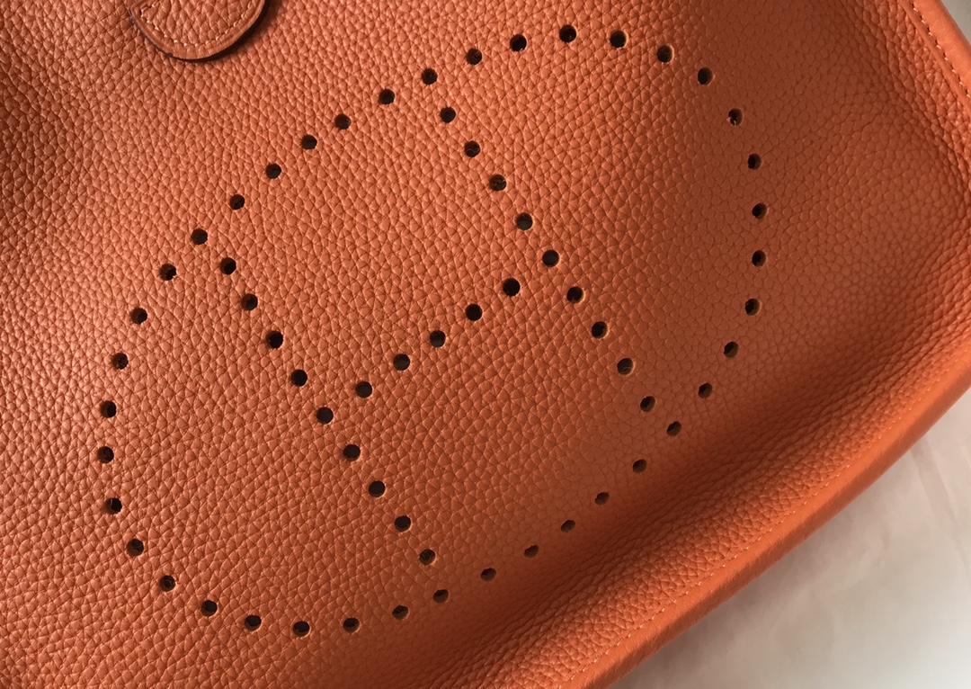 [TOP] HERMES Evelyne Bag 28CM - Orange&SHW