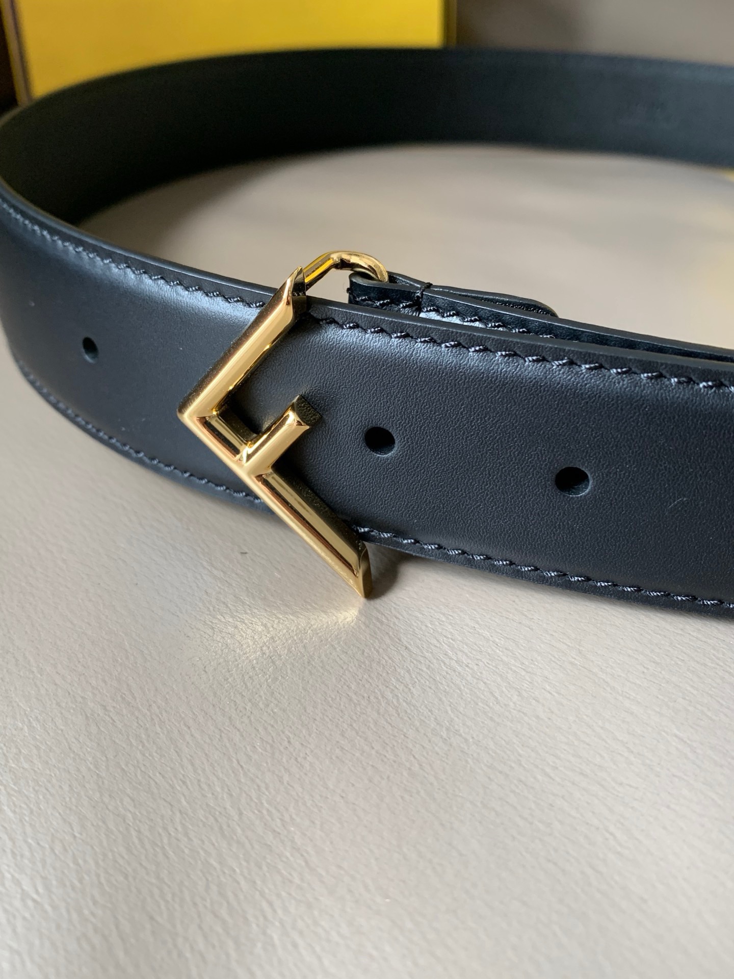 [TOP] FENDI Black Leather Material Waistband - Black - 3.5CM