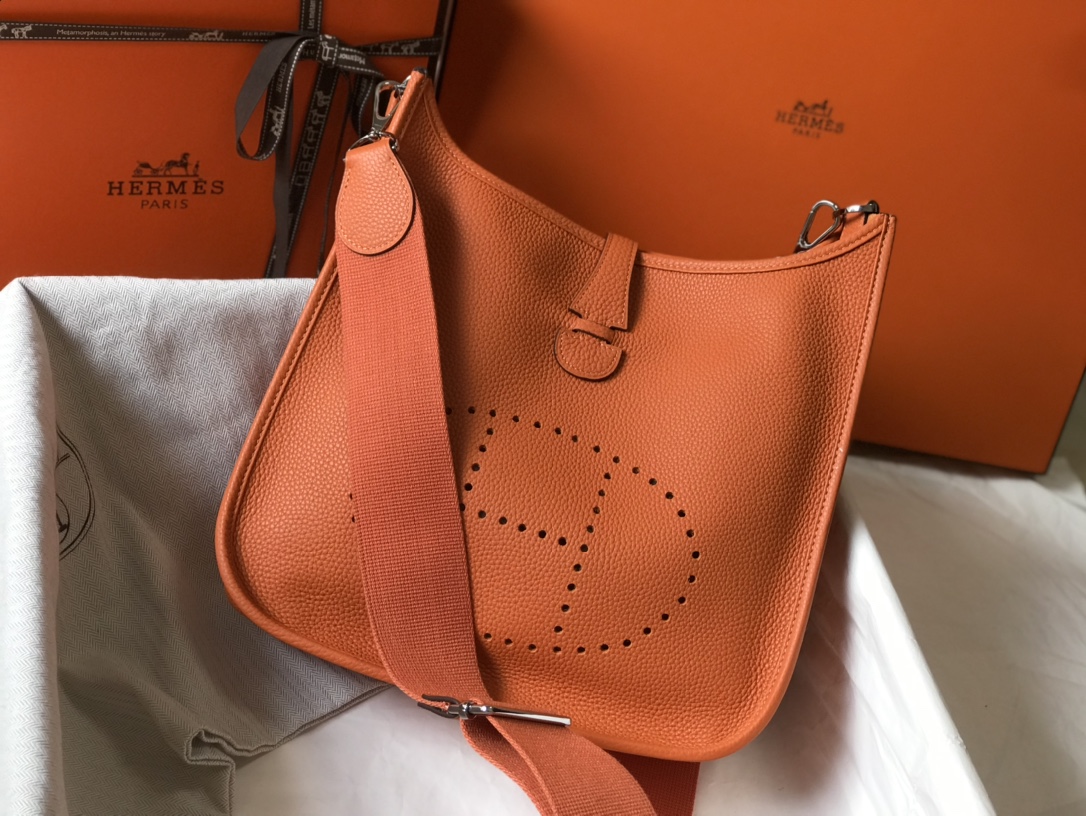 [TOP] HERMES Evelyne Bag 28CM - Orange&SHW