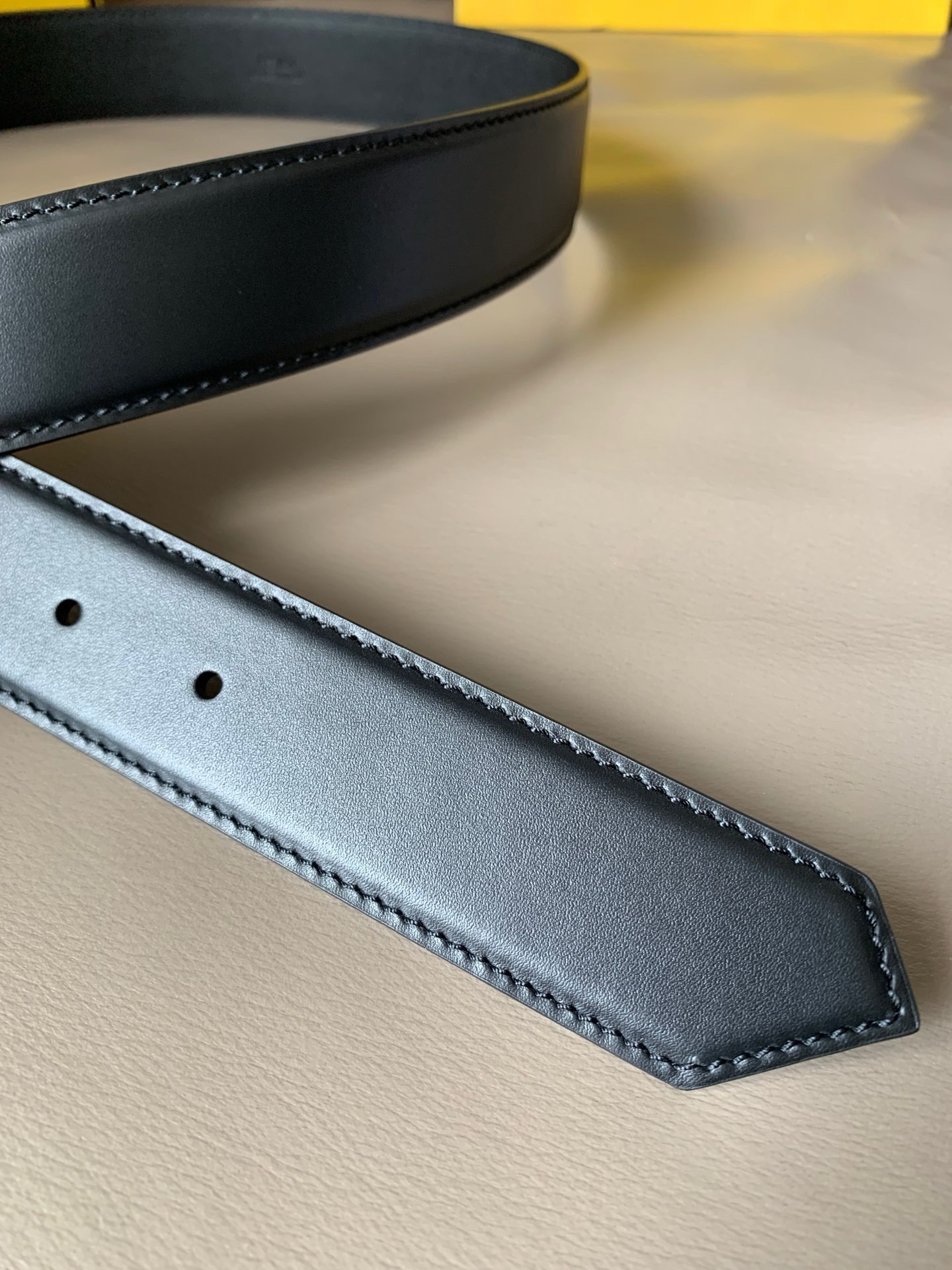 [TOP] FENDI Black Leather Material Waistband - Black - 3.5CM