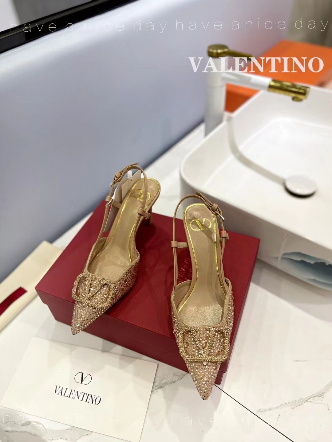 [TOP] VALENTINO VLogo embellished slingback pumps - Rose Gold
