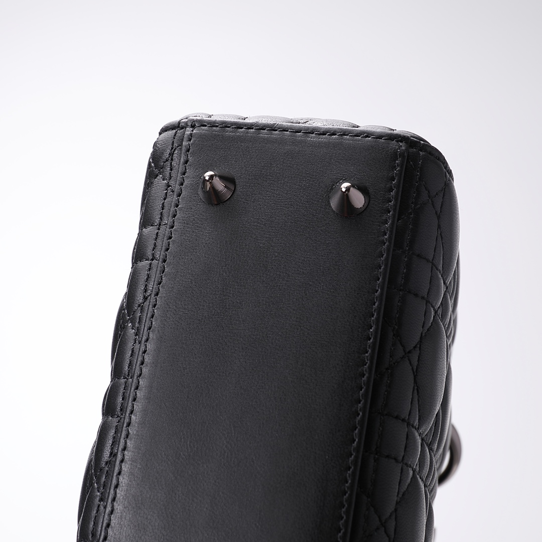 [TOP] Christian Dior Using Sheepskin Paired With Rattan Plaid Handbag 20x16.5x8cm - Black&SHW