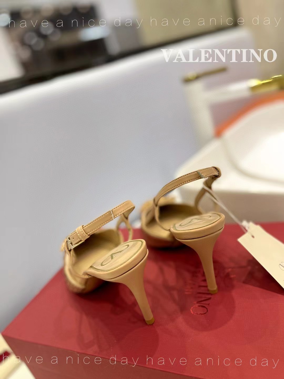 [TOP] VALENTINO VLogo embellished slingback pumps - Rose Gold