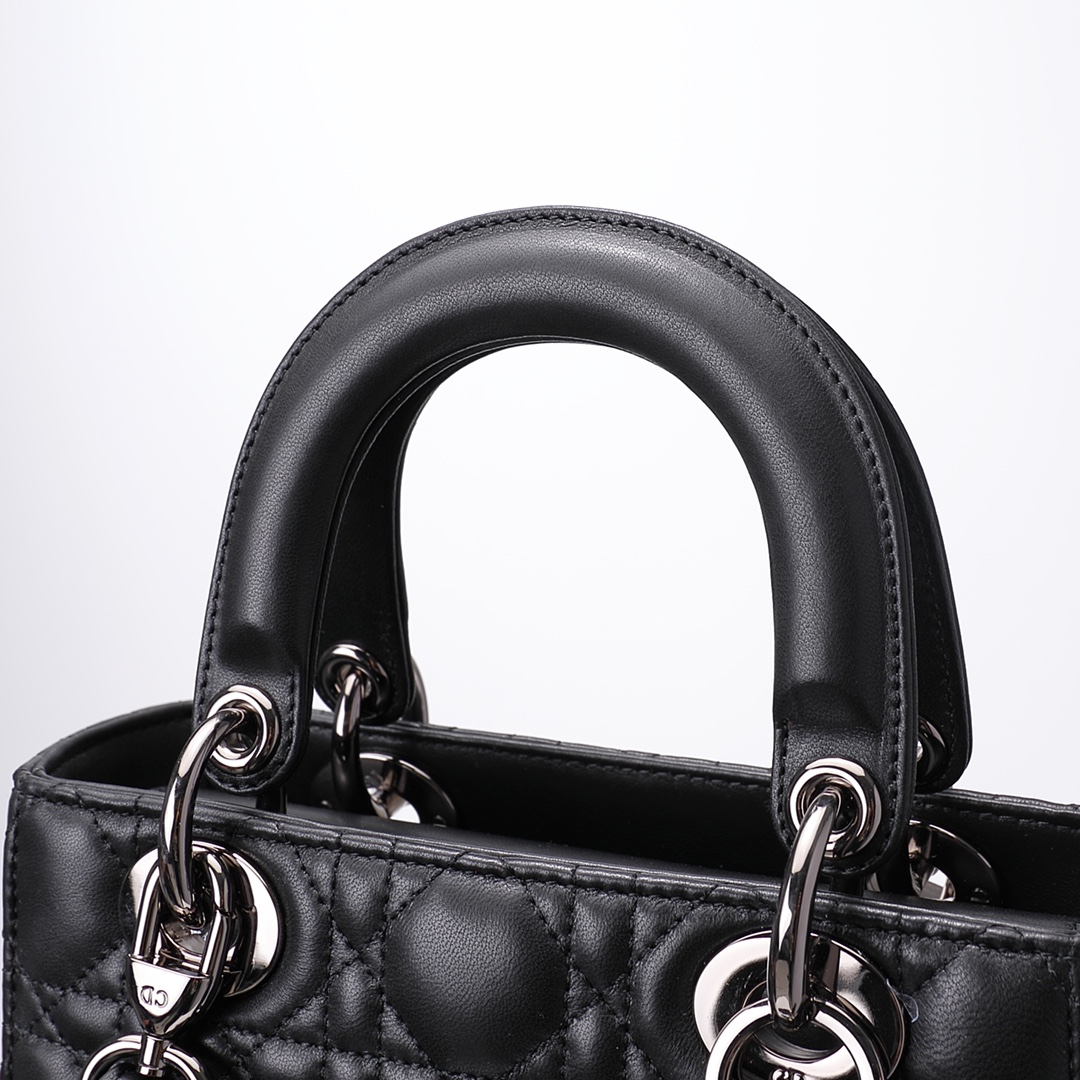 [TOP] Christian Dior Using Sheepskin Paired With Rattan Plaid Handbag 20x16.5x8cm - Black&SHW