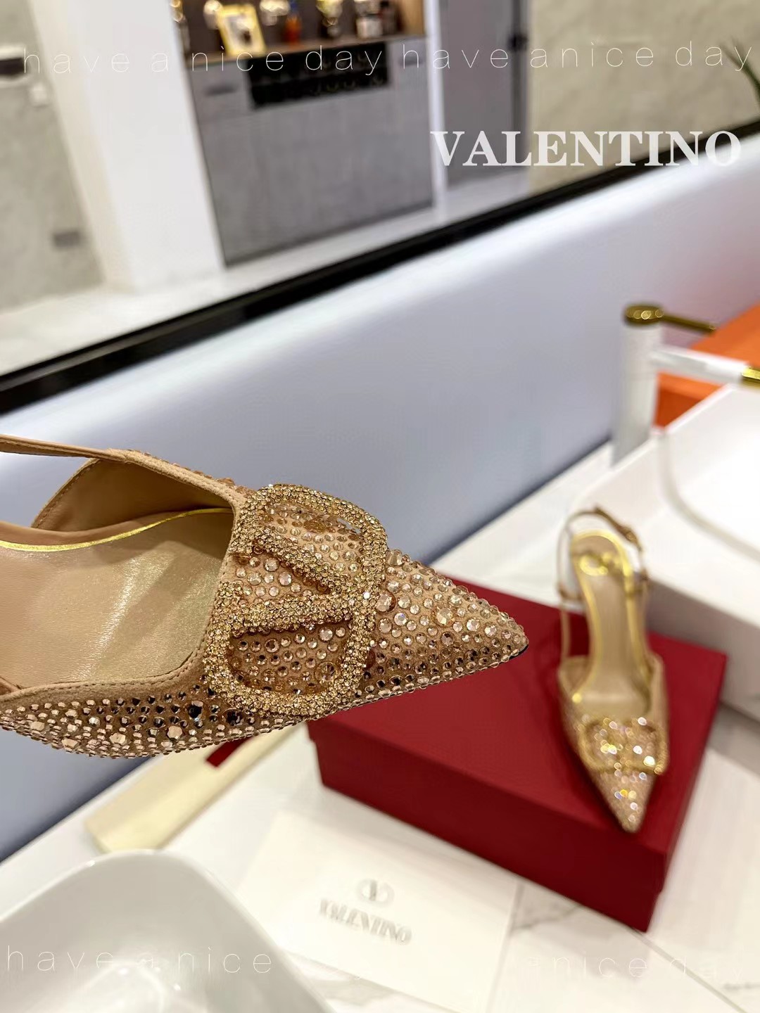 [TOP] VALENTINO VLogo embellished slingback pumps - Rose Gold