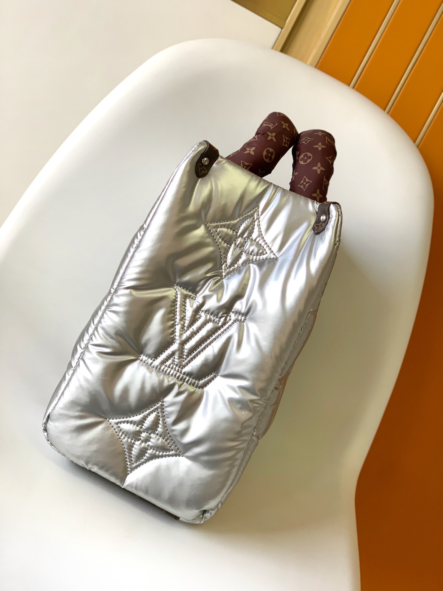 [TOP] Louis Vuitton LV Medium Silver Down Handbag 35x27x14CM-Sliver