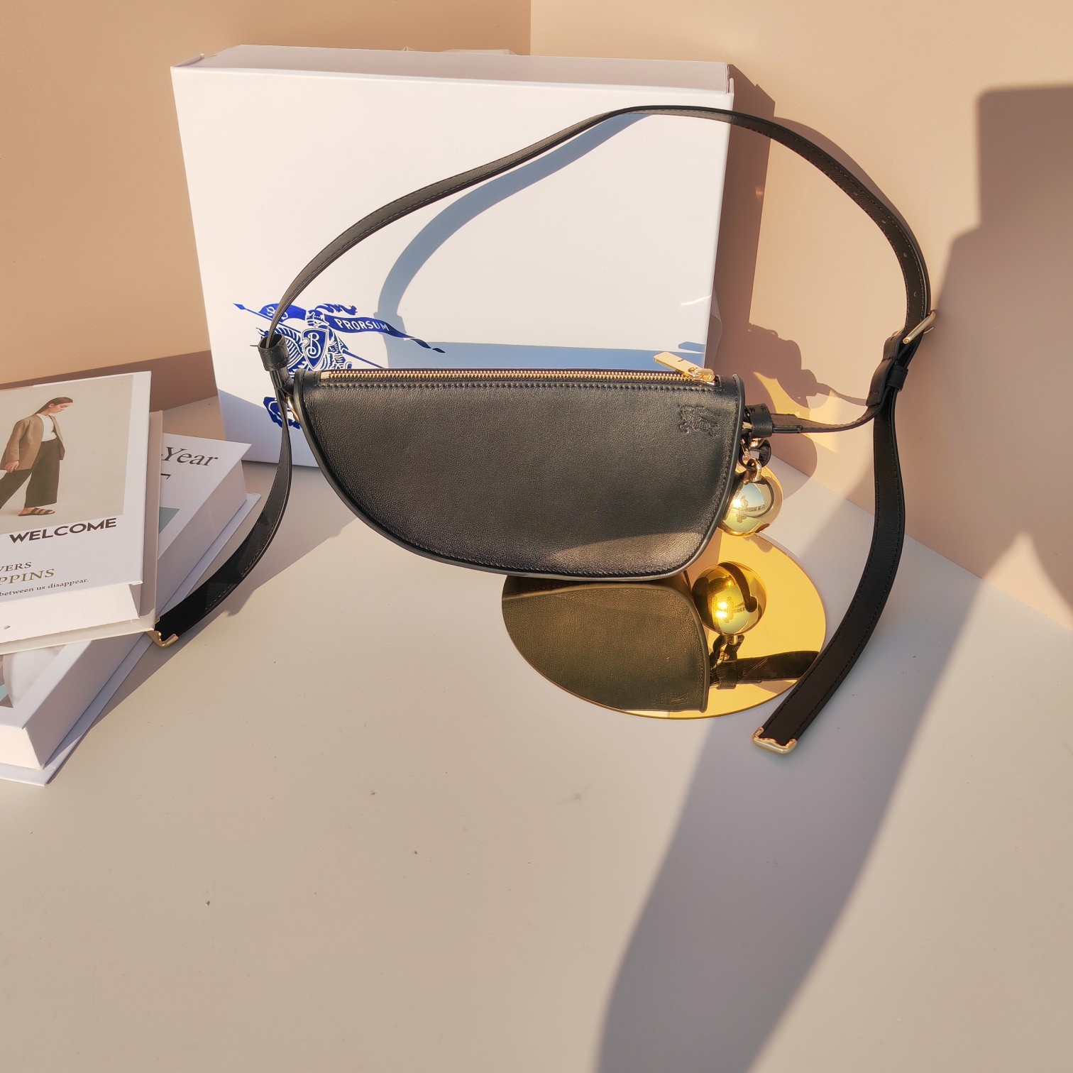 [TOP] BURBERRY Shoulder Bag with Bell Lambskin 26×5.5×13.5cm/32×7×17cm - Black