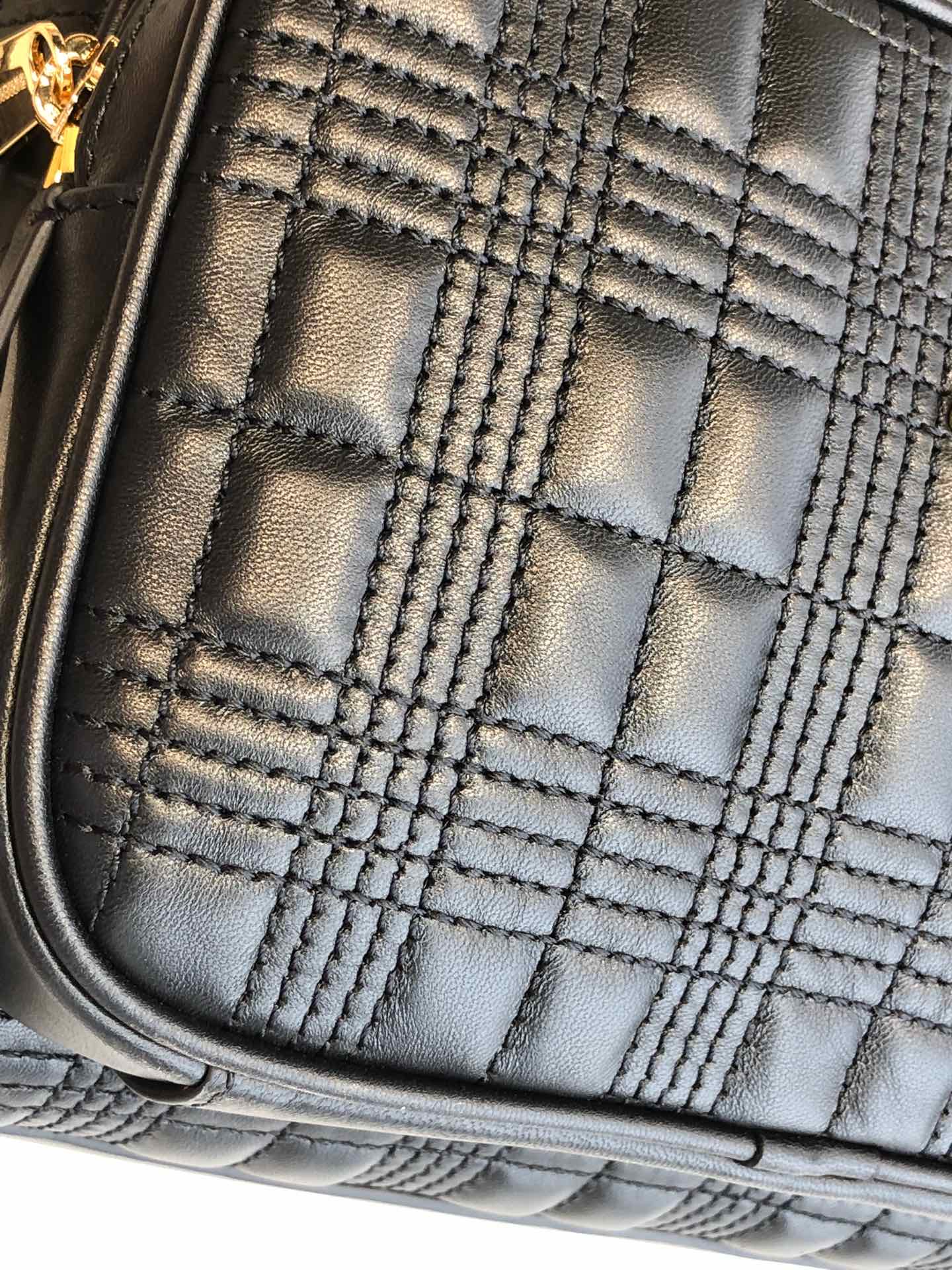 [TOP] BURBERRY Lambskin Backpack 32x23x11cm - Black