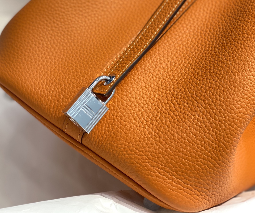 [TOP] HERMES Picotin Lock 22cm TC Leather  - Orange