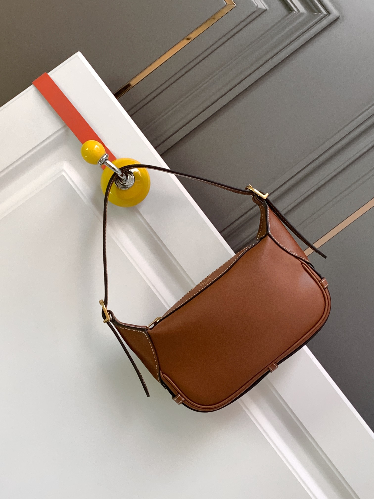 [TOP] CELINE Mini Romy Bag Calfskin Outer + Suede Lining 19 X 14 X 5cm - 2 Color