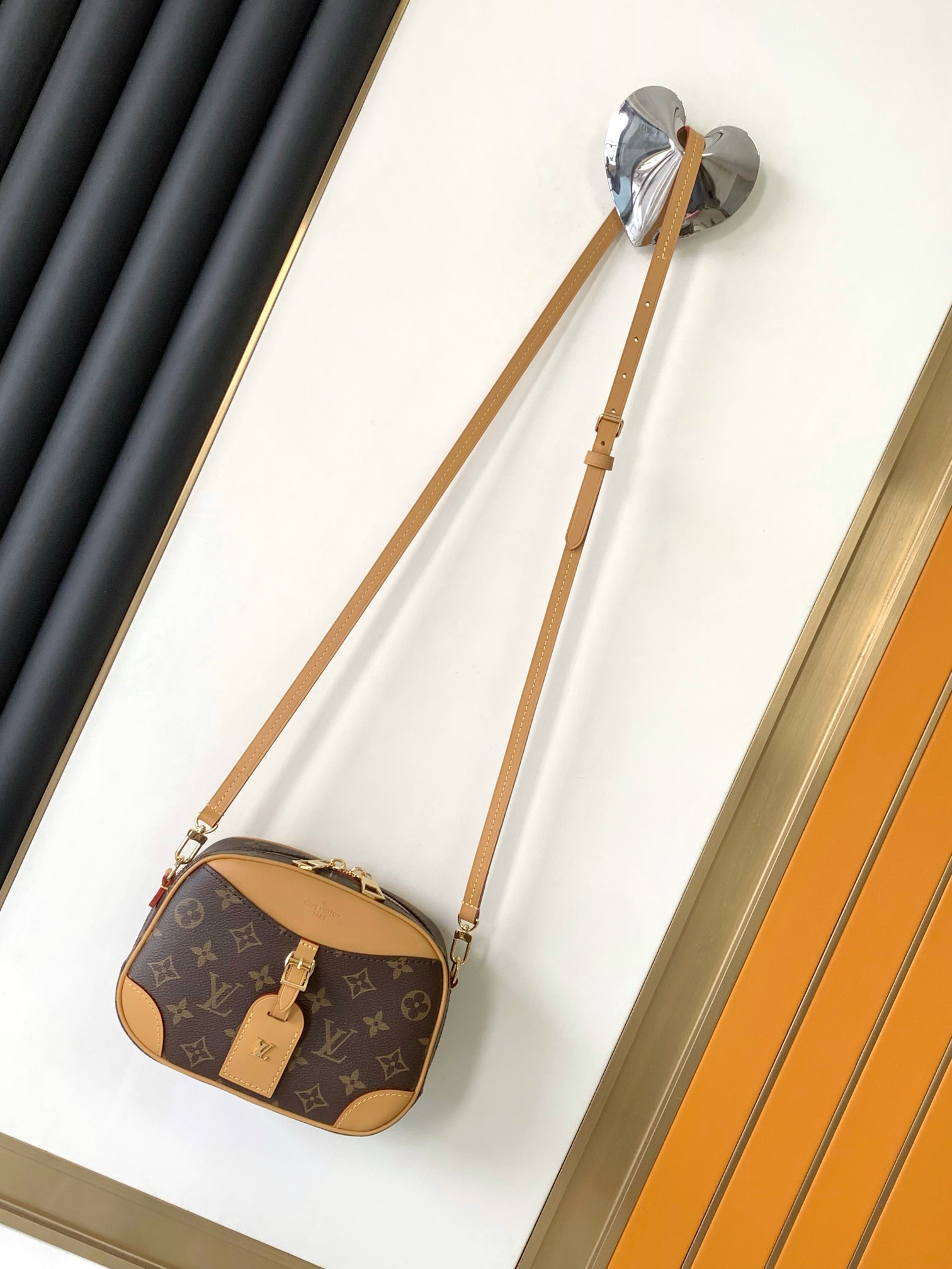 [TOP] Louis Vuitton LV Mini Lugage Handbag 22×15×7cm - Brown&GHW