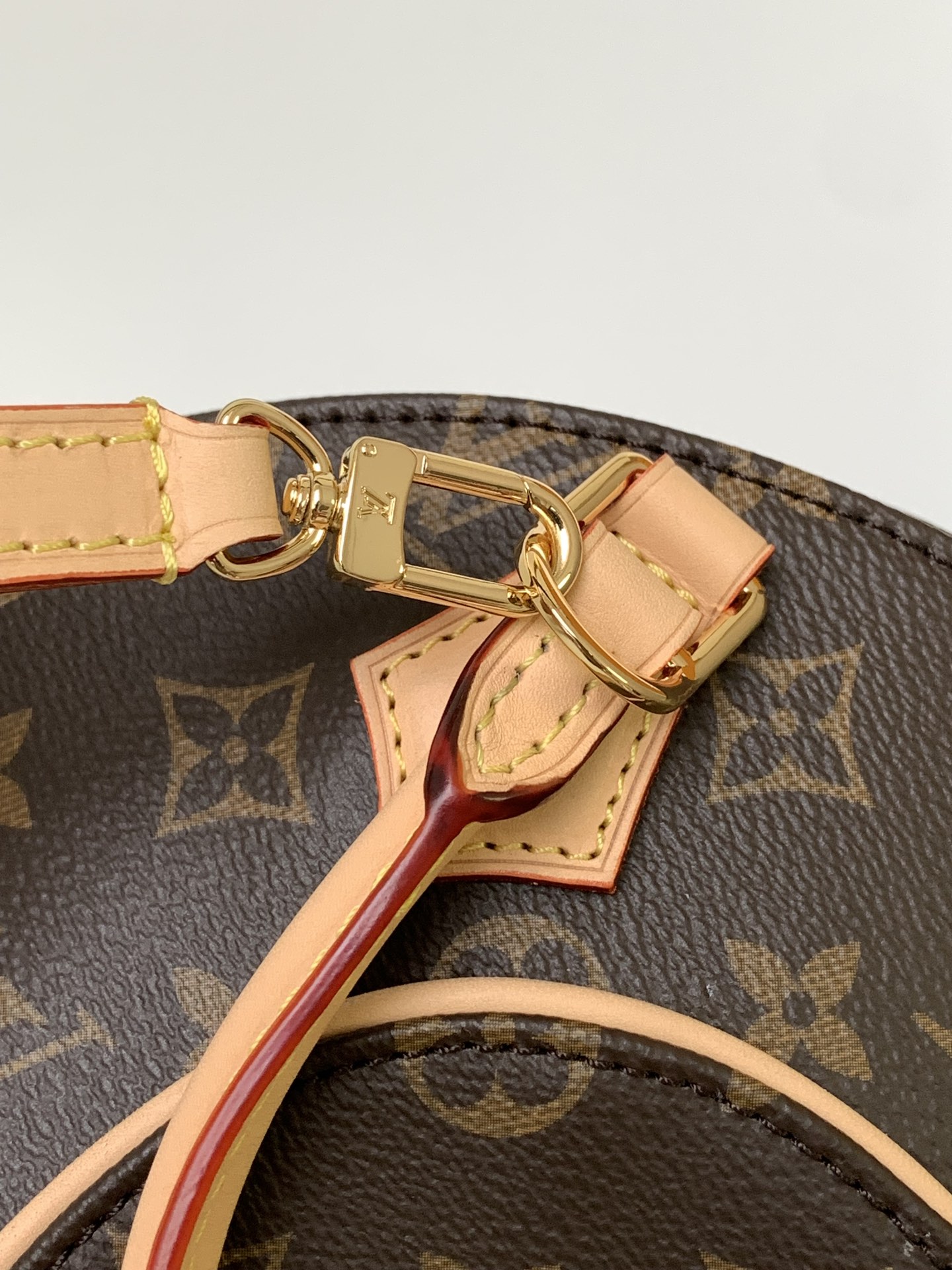 [TOP] Louis Vuitton LV Ellipse Small Handbag 28x21x8cm - Brown