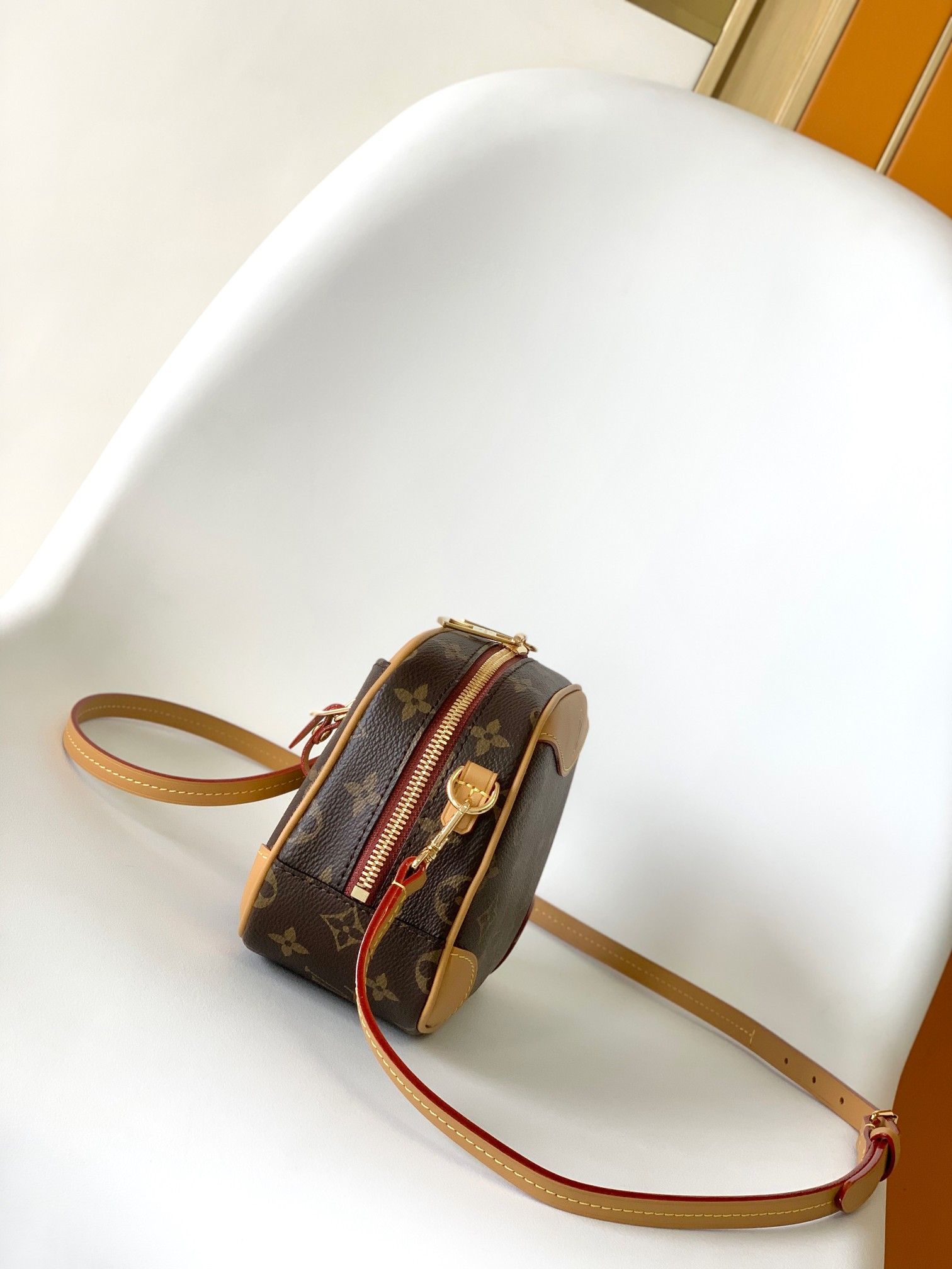 [TOP] Louis Vuitton LV Mini Lugage Handbag 22×15×7cm - Brown&GHW