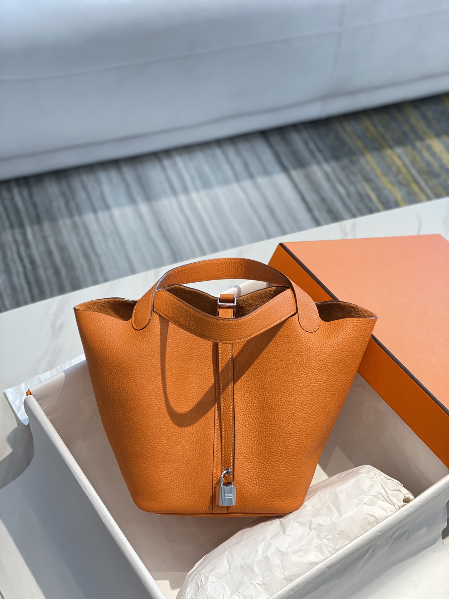 [TOP] HERMES Picotin Lock 22cm TC Leather  - Orange