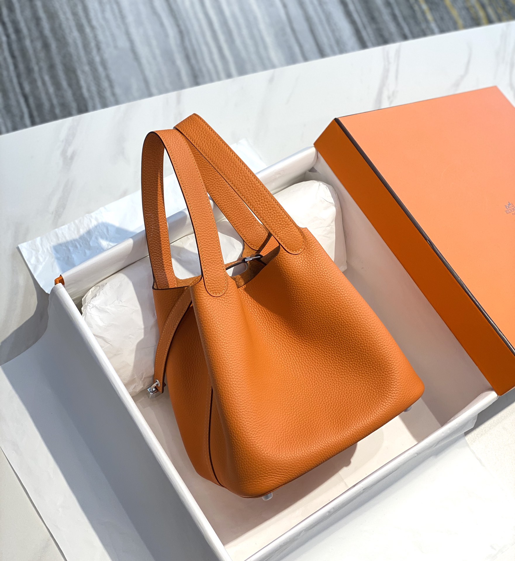 [TOP] HERMES Picotin Lock 22cm TC Leather  - Orange