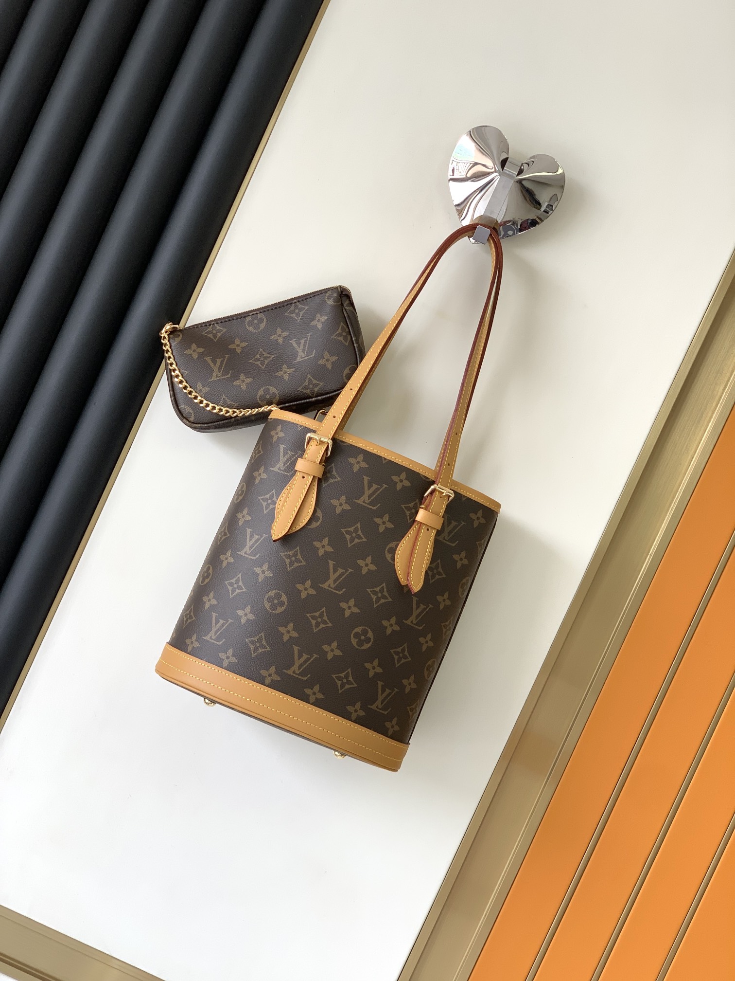 [TOP] Louis Vuitton LV Nano Bucket Handbags - 2 Sizes - Brown
