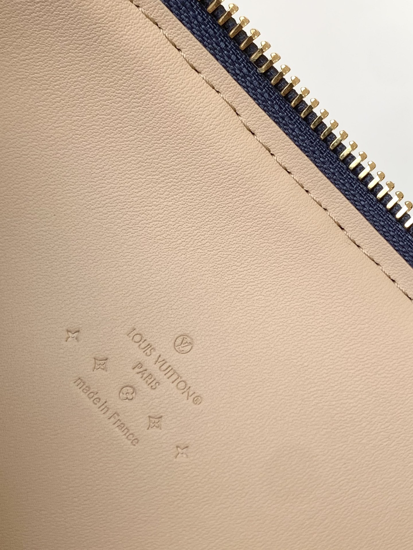 [TOP] Louis Vuitton LV Cousin Small Handbag 26x20x12cm - Denim Blue