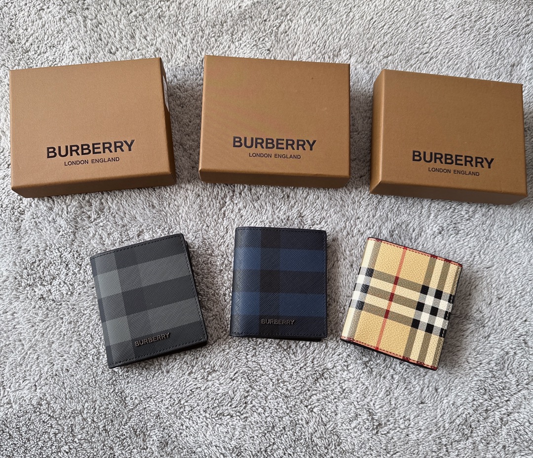 [TOP] BURBERRY Men's Wallet 8 × 11cm - 3 Color